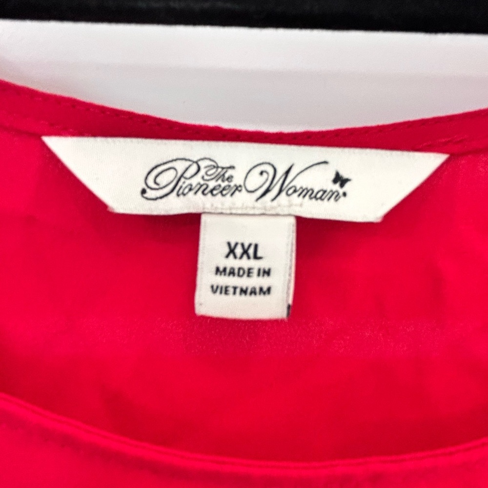 The Pioneer Woman Vibrant Red Tank Top - Picture 2 of 5